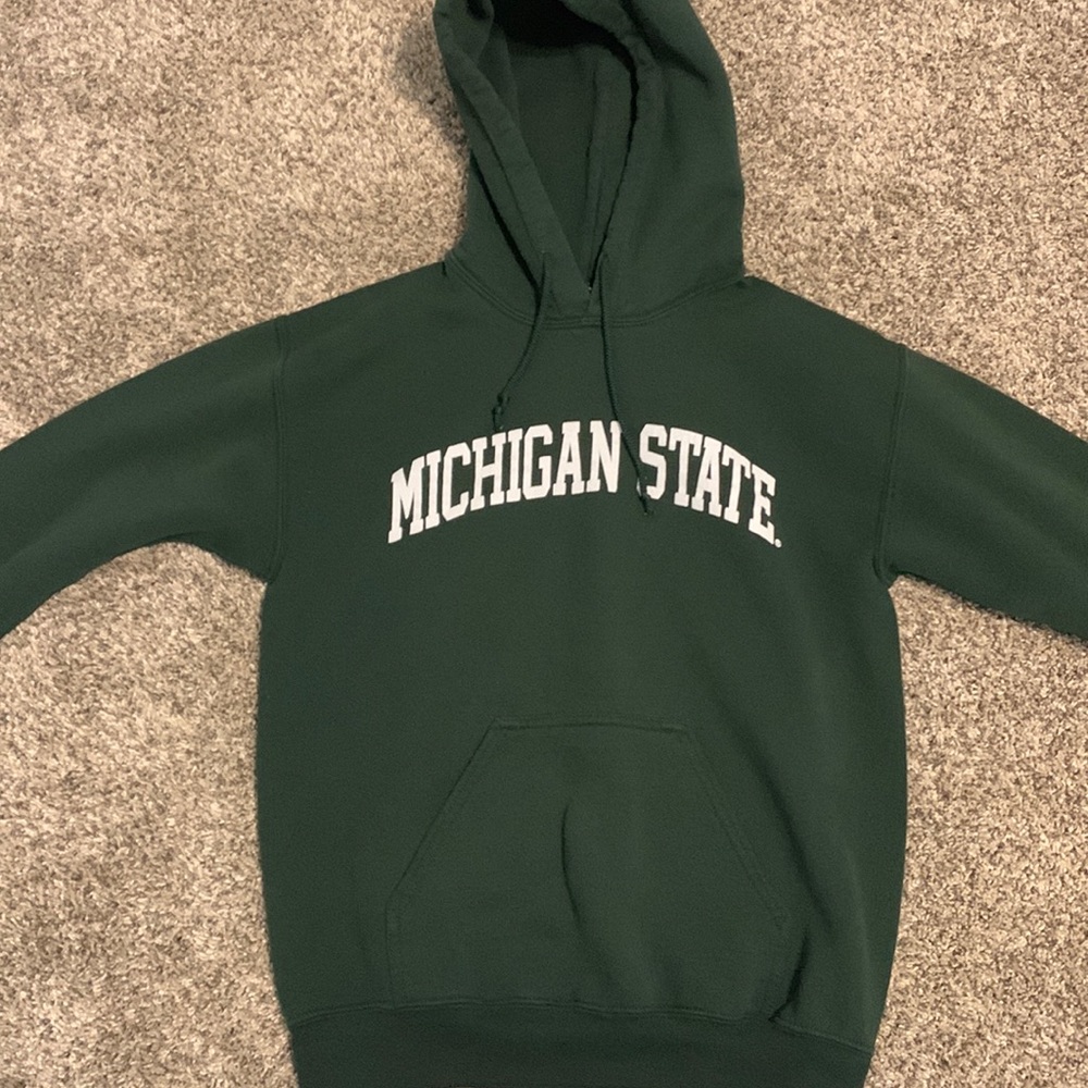 Michigan State university sweatshirt. Dark green Good condition.